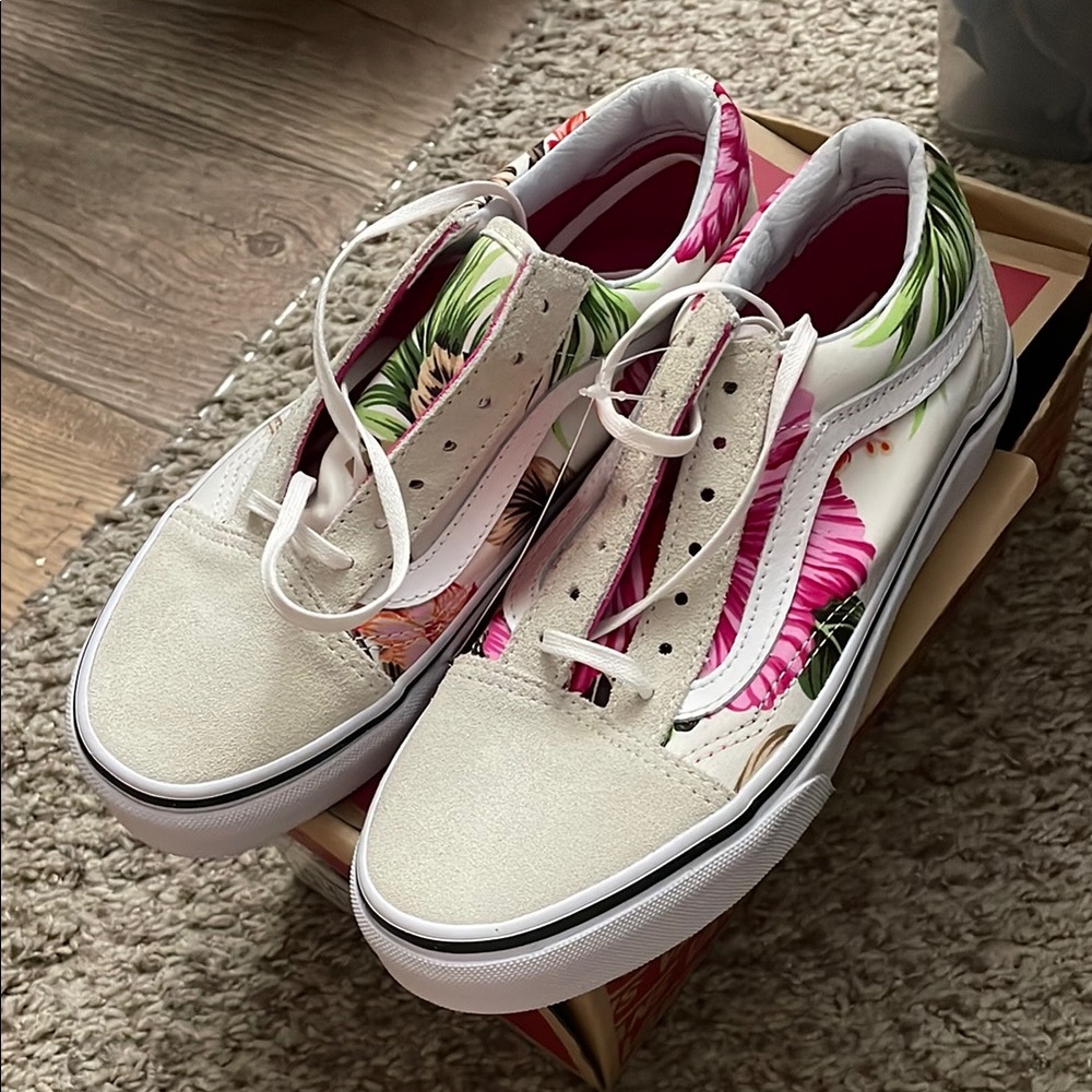 Hawaiian Floral Vans